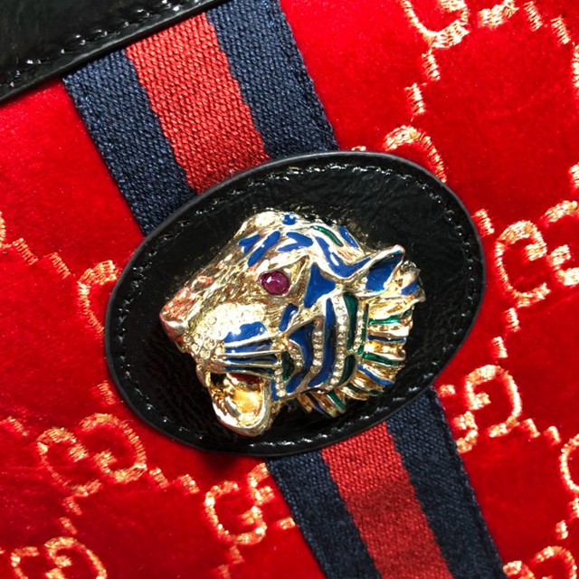 Gucci經典款女包 537219 古馳Rajah系列 GG紅色天鵝絨大號購物包  gqy2806